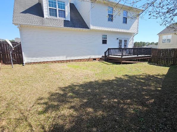 4420 Battle Forest Rd, Hope Mills, NC 28348