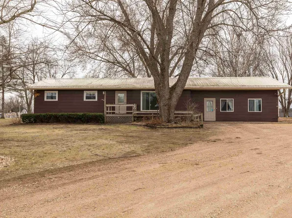 W8419 State Highway 82, Oxford, WI 53952