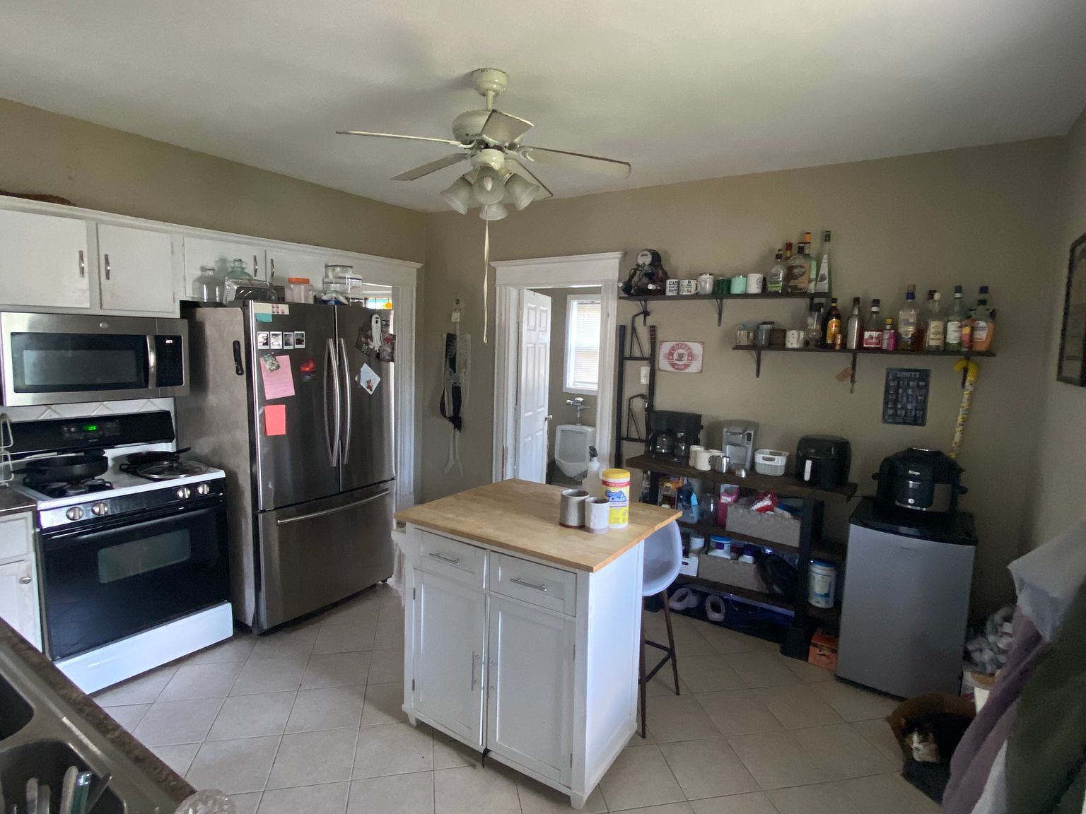 822 University Ave NE #1, Minneapolis, MN 55413 | Zillow