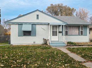 1591 Old Hudson Rd, Saint Paul, MN 55106