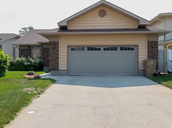 1246 Glasser BAY N, Regina, SK S4X 4K2
