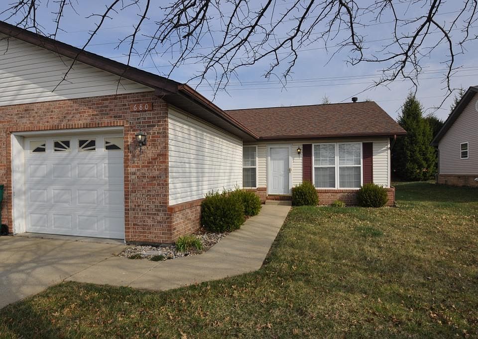 1st image of 680 Carol Ann Dr