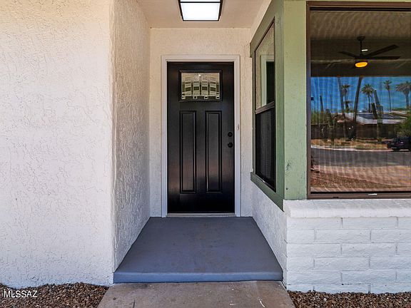 4th image of 7349 N Heathcliff Ave
