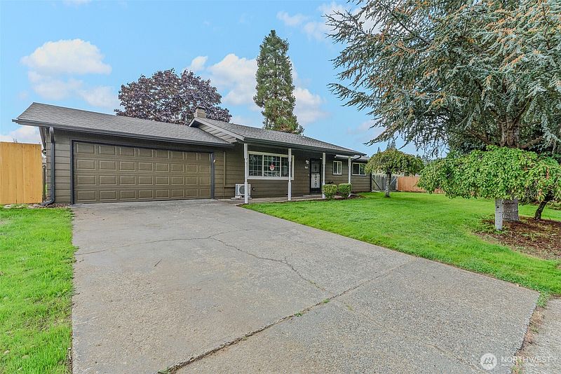 3rd image of 9603 Boulder Avenue
