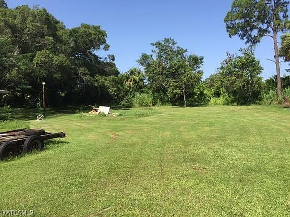 4th image of 4070 Woodbrier Dr