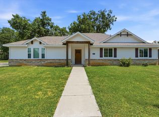 104 S Jordan St, Whitesboro, TX 76273