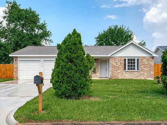 4th image of 8619 Valley Meadow Dr