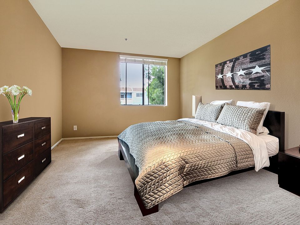 1st image of 315 Montana Ave APT 112