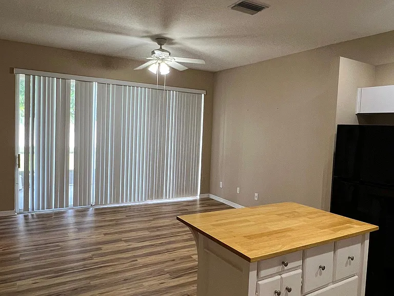 2632 Maylin Dr — Photo 10