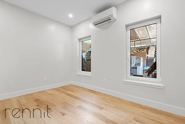 Rented by Rennit Inc. | media 11