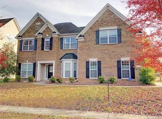 10449 Bere Island Dr, Charlotte, NC 28278