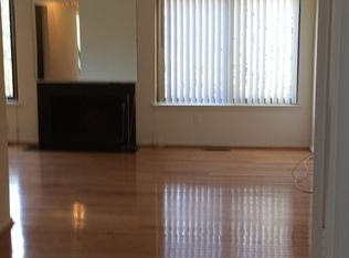 10712 Muirfield Dr, Potomac, MD 20854