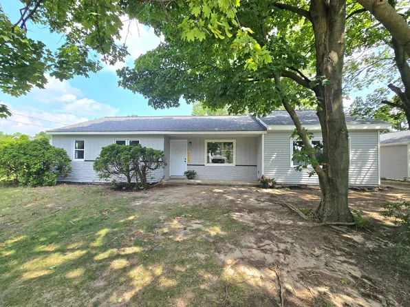 5250 Madison Ave SE, Kentwood, MI 49548