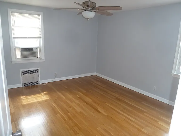 85 E Passaic Ave #1 — Photo 11