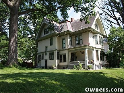 Queen Anne on double lot