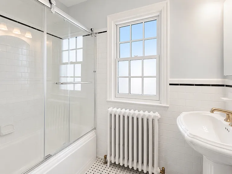 3420 Patterson St NW — Photo 14