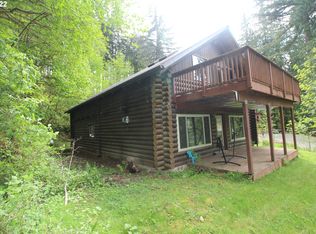 71552 Parkview Dr, Clatskanie, OR 97016