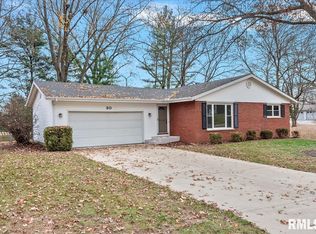 20 Cheyenne Dr, Springfield, IL 62711