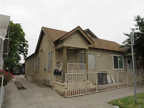 3923 S South Normandie Ave Photo 1