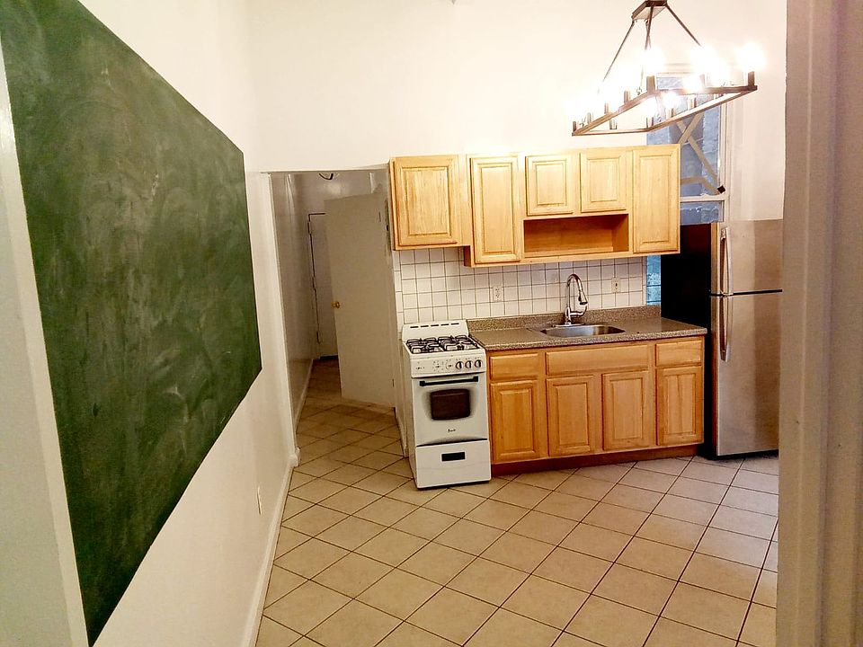 1st image of 620 Wilson Ave #1B