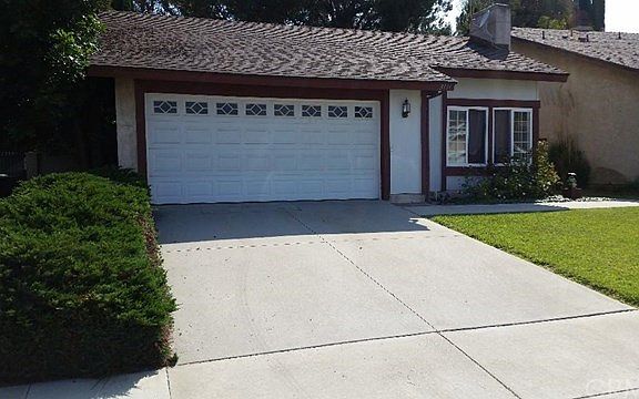 2nd image of 3131 Faith St