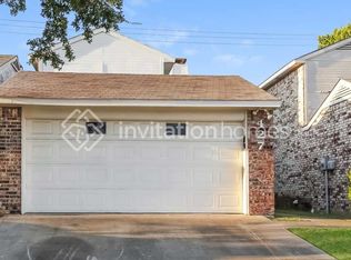 427 Dawn Dr, Duncanville, TX 75137