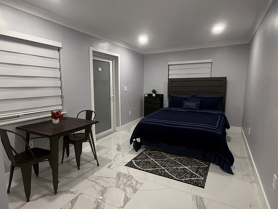 17940 NW 52nd Ave