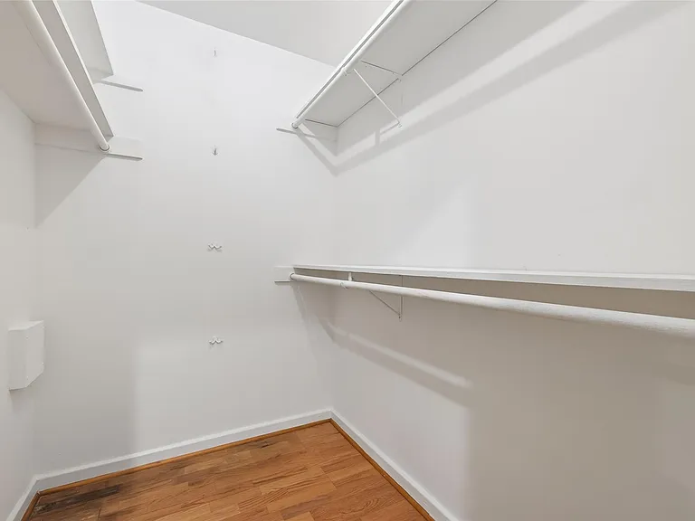 5643 Piping Rock Ln — Photo 39