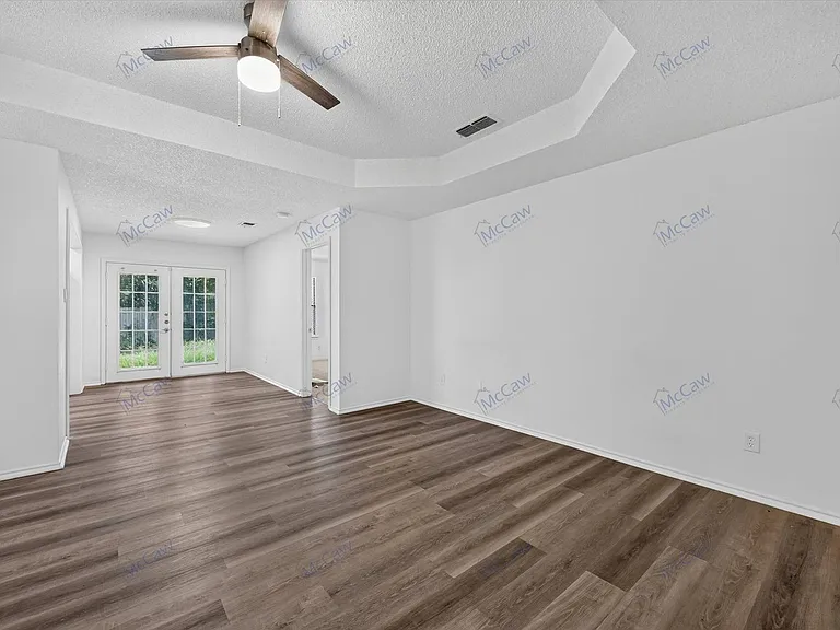 2813 Newkirk Ct — Photo 5