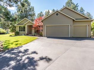 1242 NW Elliot Ct, Bend, OR 97703