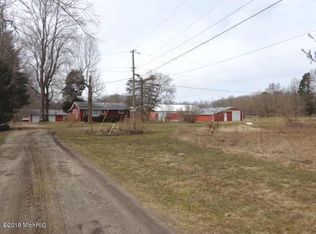 301 Knott Rd, Niles, MI 49120