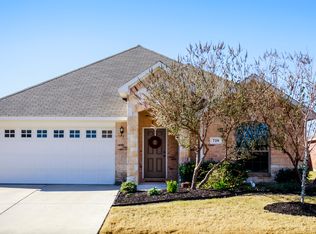 720 Sendero Rd, Arlington, TX 76002
