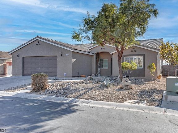 2nd image of 7933 Canyons Park Ave