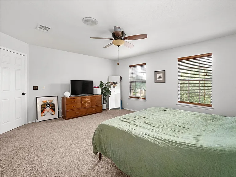 6630 Hillside Terrace Dr — Photo 13