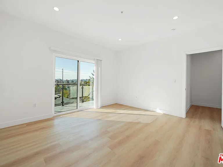 4176 Willimet St — Photo 20
