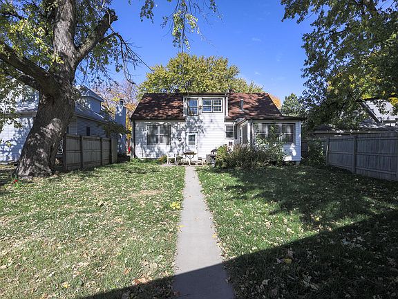 3rd image of 2315 Avenue C