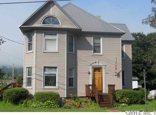8 Broome St, Marathon, NY 13803