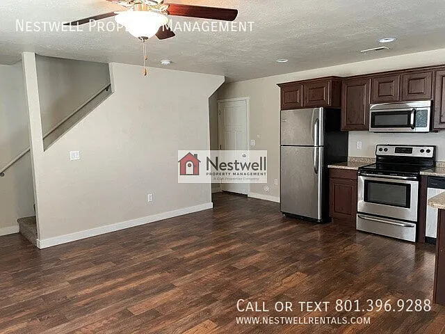 284 N 725 E — Photo 2