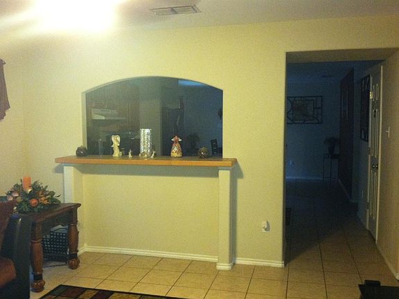 3rd image of 11111 Carrizo Dr