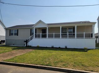 914 Center St, Union Beach, NJ 07735