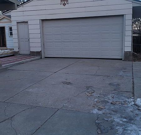 5th image of 8710 Faraday St