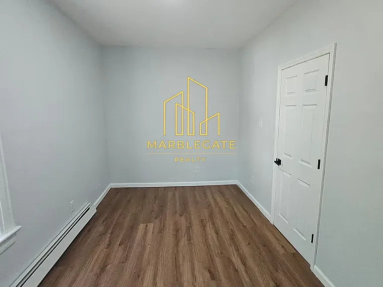 10 Rodwell Ave #11 — Photo 6