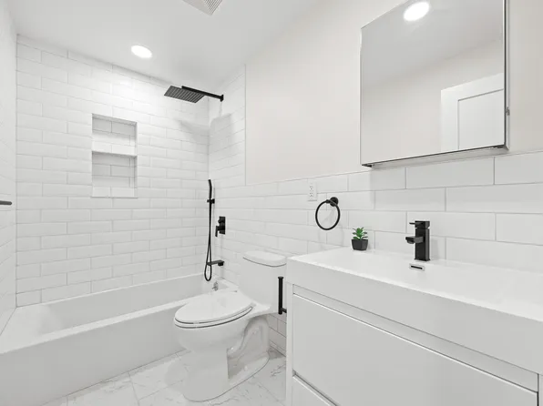 537 Halsey Street image 35 of 38