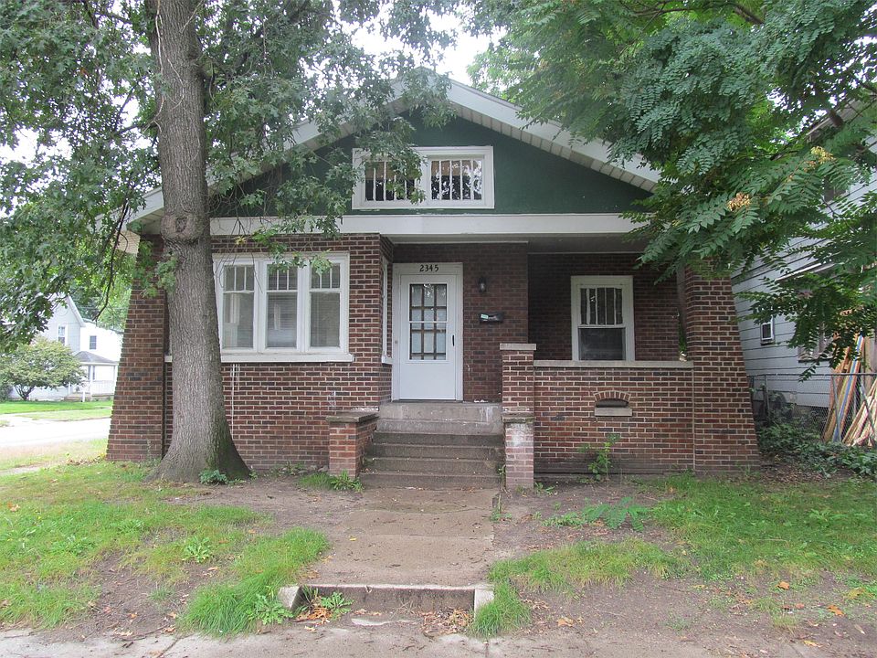 1st image of 2345 Francis Ave SE