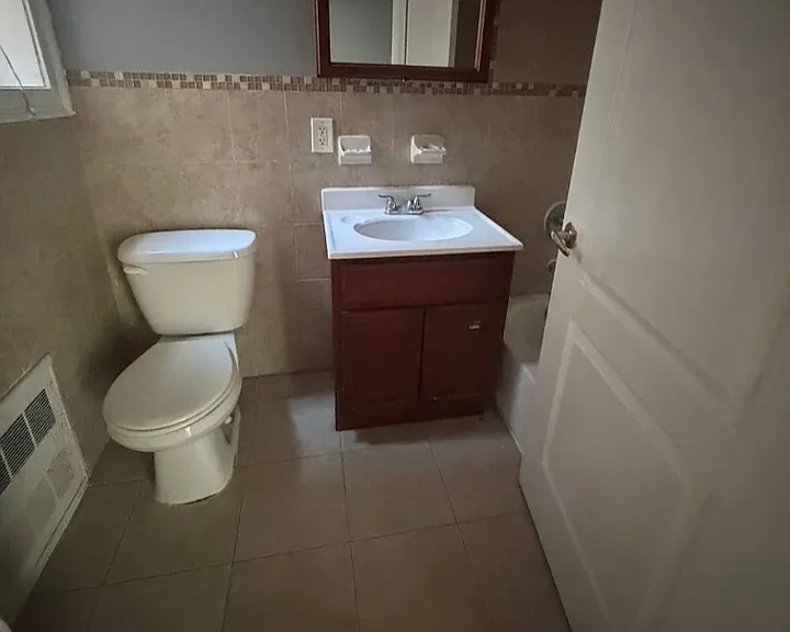 808 22nd St #2CC — Photo 6