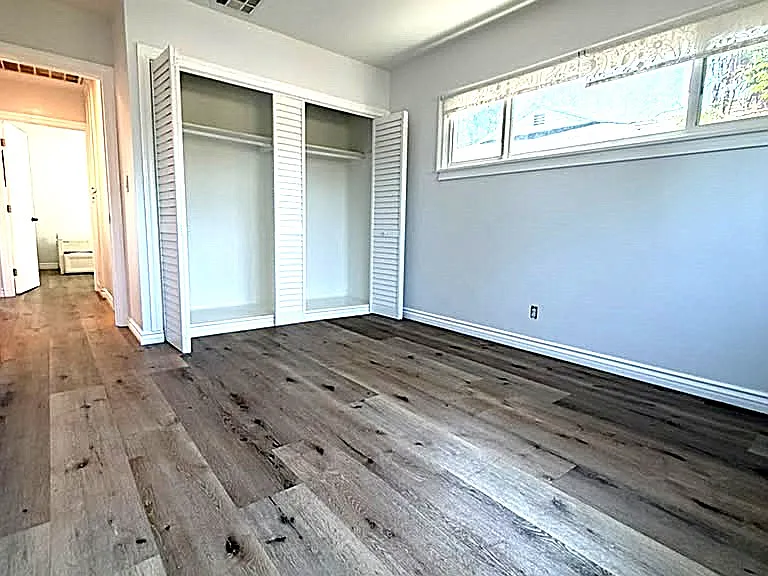 6926 Lurline Ave — Photo 16