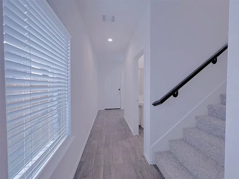 14866 Cypress Hollow Dr — Photo 16