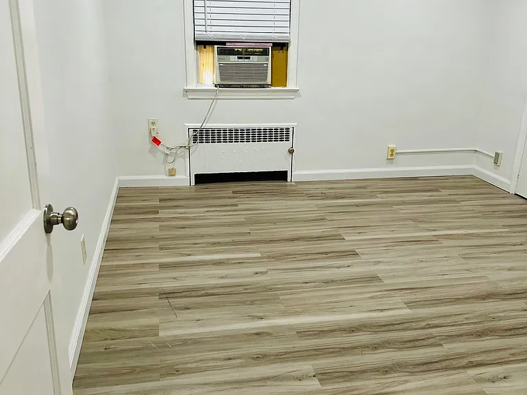 Bedroom with AC included, this bedroom fits up to a King size bed and has 2 cozy closets.