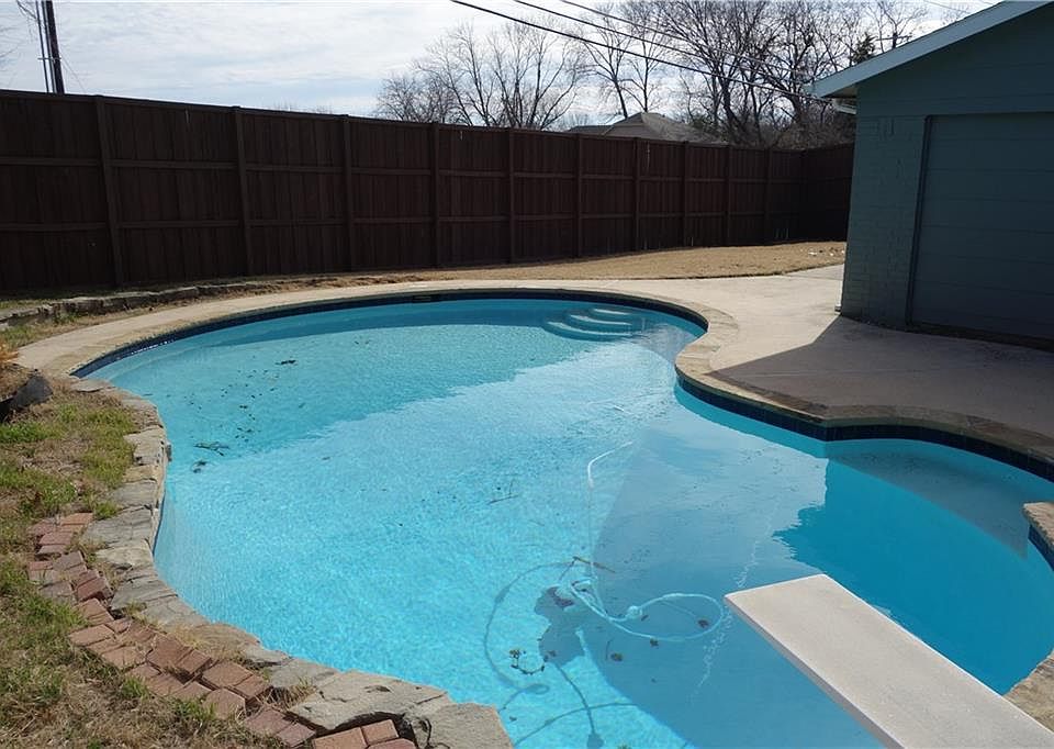 1st image of 2701 Hazelwood Dr