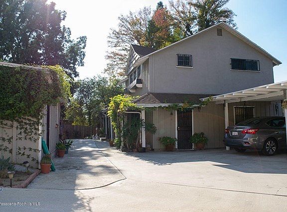 collis house-1